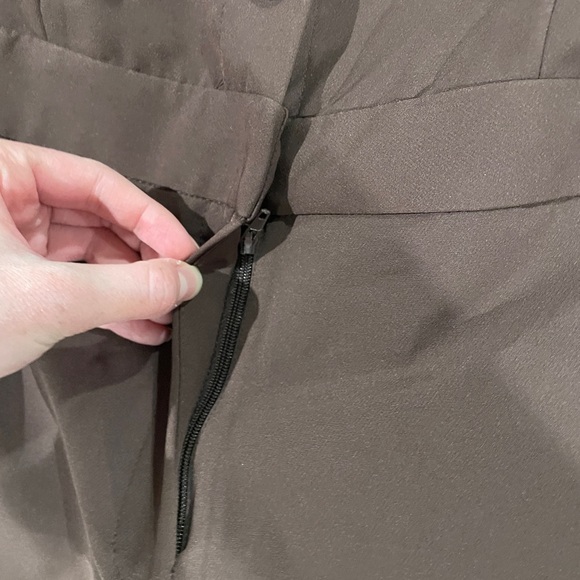 New York and Company Brown Jumper Size Small - Picture 3 of 6